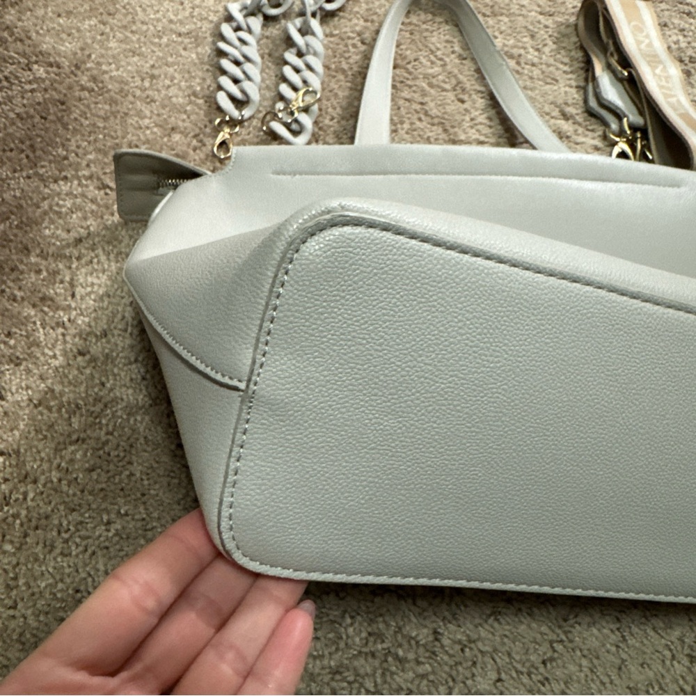 Valentino by Mario Valentino gray shoulder bag Authentic 🌟 - Picture 6 of 16